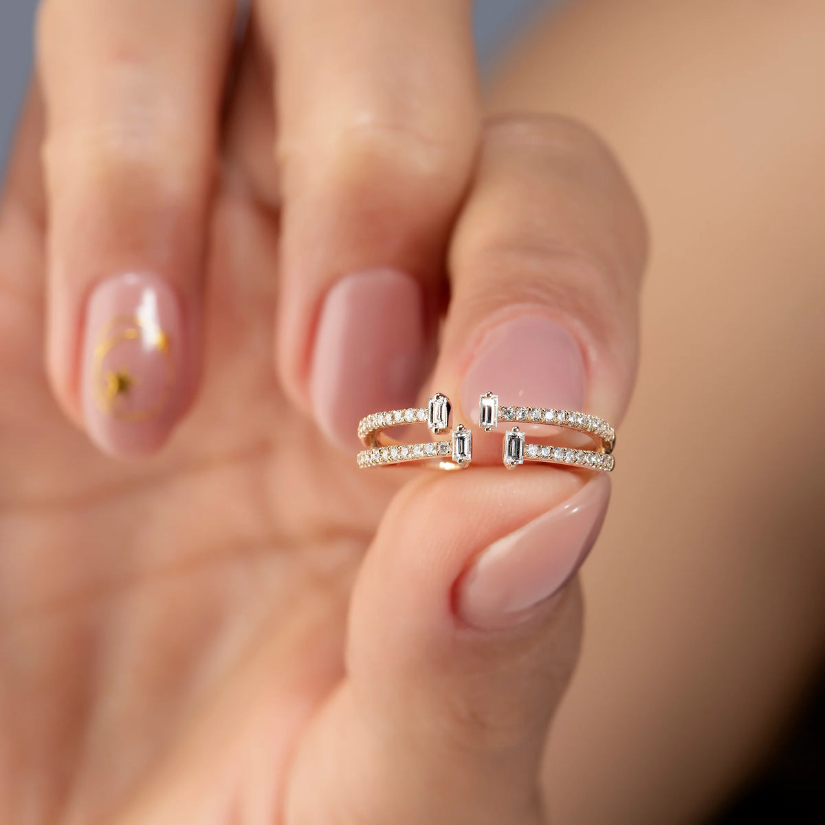 London Blue Taşlı 0.29 ct Pırlanta Yüzük