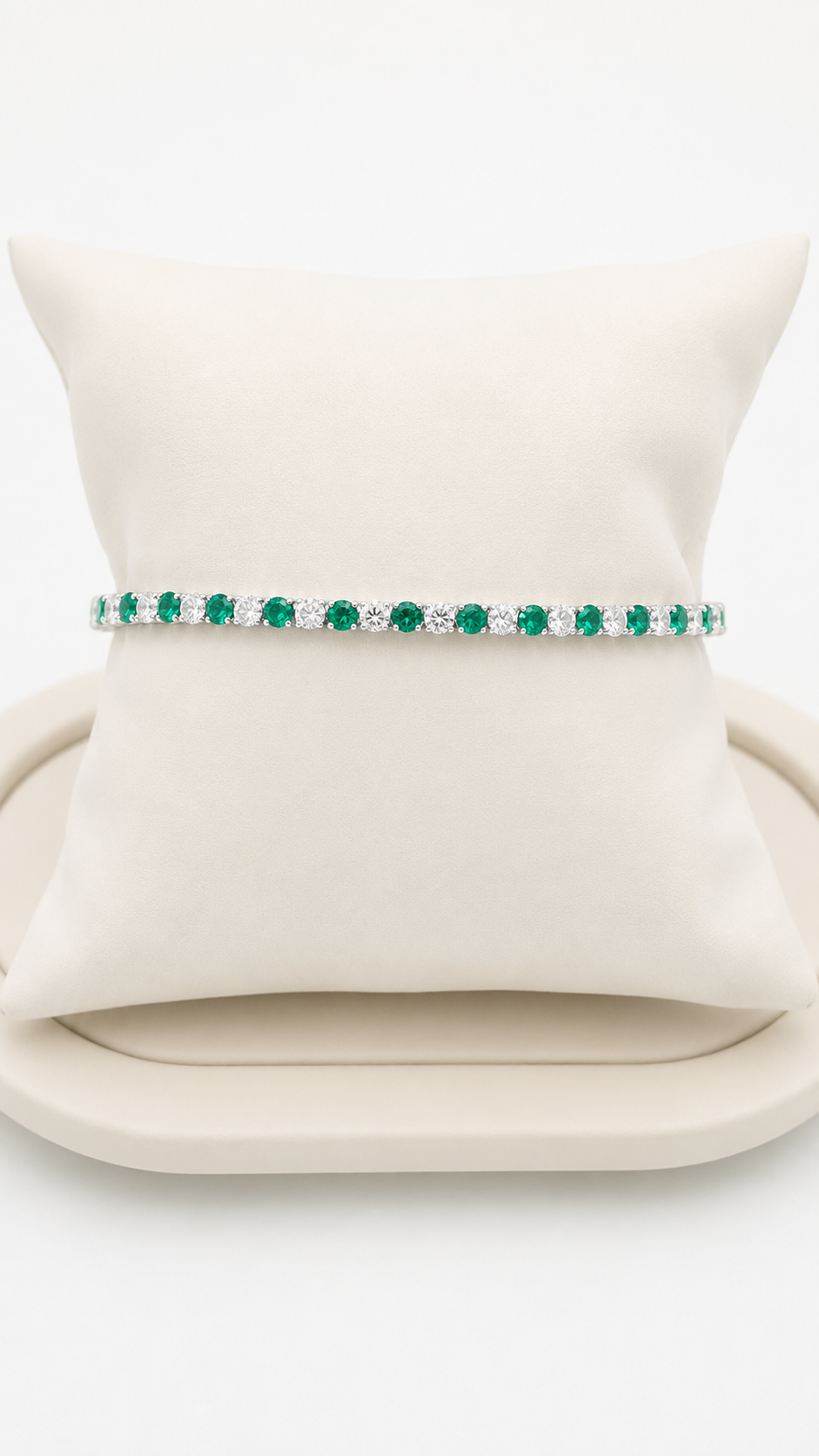 Zümrüt Renkli Swarovski Taşlı Suyolu Gümüş Bileklik